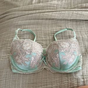 Victoria’s Secret Very Sexy Balconet Bra 34C